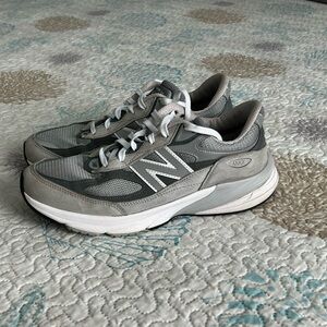 Mens New Balance 990 V6